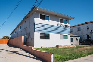 812 W Mines Ave in Montebello, CA - Building Photo