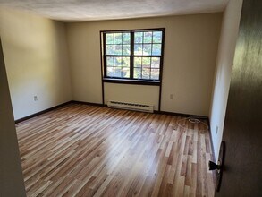 52 Swanson Ct in Boxborough, MA - Building Photo - Building Photo