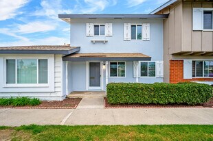 9615 Adams Ave in Huntington Beach, CA - Building Photo