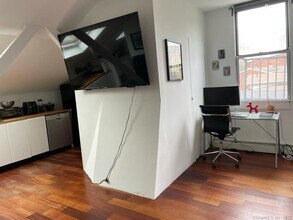 92 William St in New Haven, CT - Building Photo - Building Photo