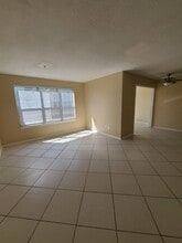 2305 N Congress Ave, Unit 25 in Boynton Beach, FL - Building Photo - Building Photo
