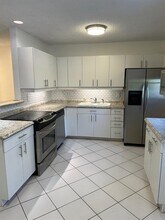 220 NE 18th Ave in Pompano Beach, FL - Building Photo - Building Photo