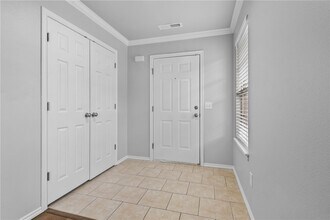 1667 Evening Shade Dr in Fayetteville, AR - Building Photo - Building Photo