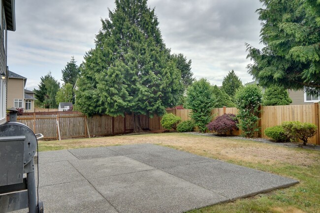 property at 5833 Olive Ave SE