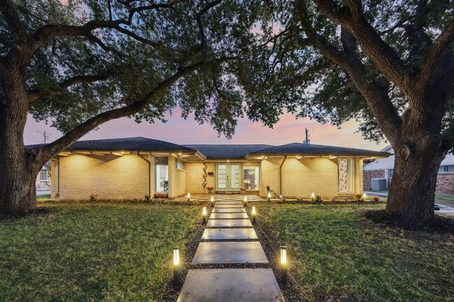 5339 Rutherglenn Dr
