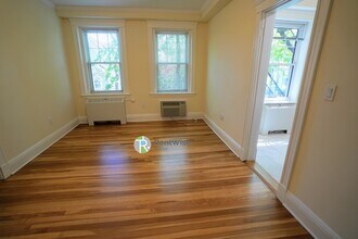 22 Chauncy St, Unit 10 in Cambridge, MA - Building Photo - Building Photo