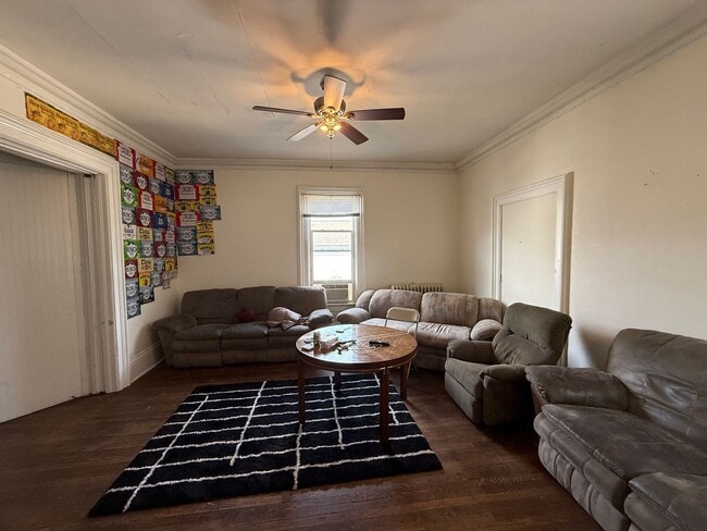 property at 1114 King St