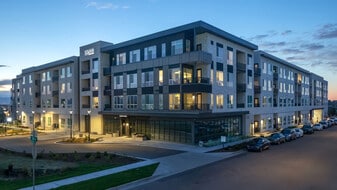 Solana Beeler Park in Denver, CO - Building Photo