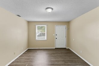 145 Lester Heights Rd in Johnson City, TN - Building Photo - Building Photo