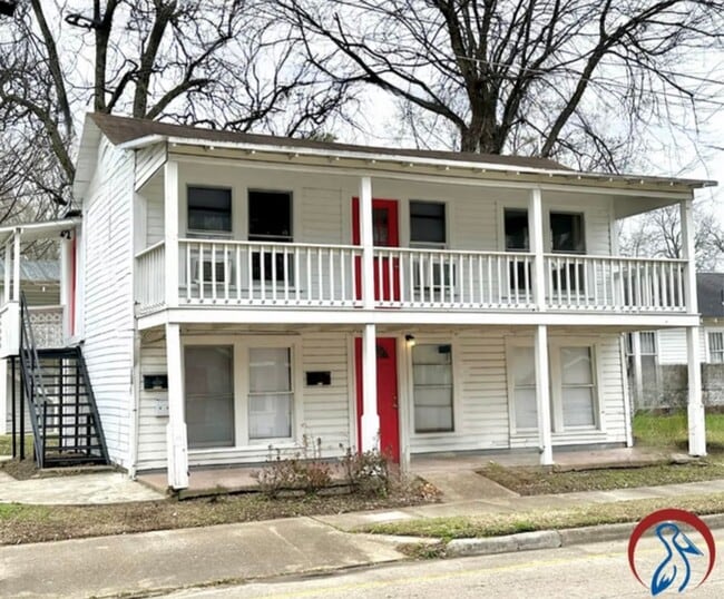 property at 413 Stella St