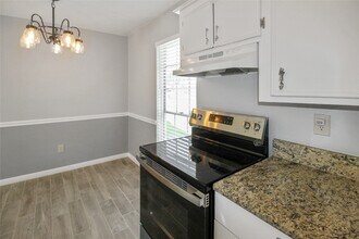 12702 Gotham Dr in Houston, TX - Building Photo - Building Photo