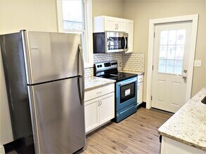 201 S Dupont St-Unit -2 in Wilmington, DE - Building Photo - Building Photo