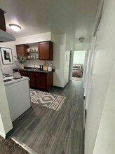 685 Michigan Ave, Unit 110 in Battle Creek, MI - Building Photo - Building Photo