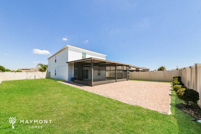 5001 Golden Fig Ln in Wimauma, FL - Building Photo - Building Photo