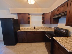 9402 N 15th St in Tampa, FL - Building Photo - Building Photo