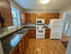 42 Waterford Heights N in St John's, NL - Building Photo - Building Photo