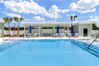 Trinity Villas in Lafayette, LA - Building Photo - Building Photo