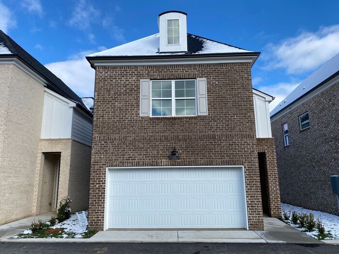 2656 Lakevilla Dr in Nashville, TN - Building Photo