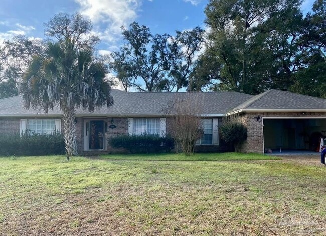 5705 Admiral Doyle Rd in Pensacola, FL - Building Photo - Building Photo