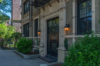 1110 Caton Ave in Brooklyn, NY - Building Photo - Building Photo