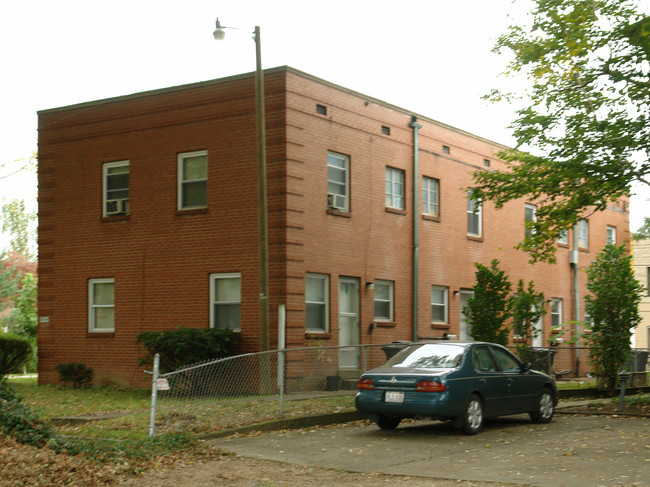 4700 Venable Ave SE in Charleston, WV - Building Photo - Building Photo