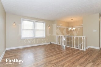 763 Tradewind Dr in Mason, OH - Foto de edificio - Building Photo