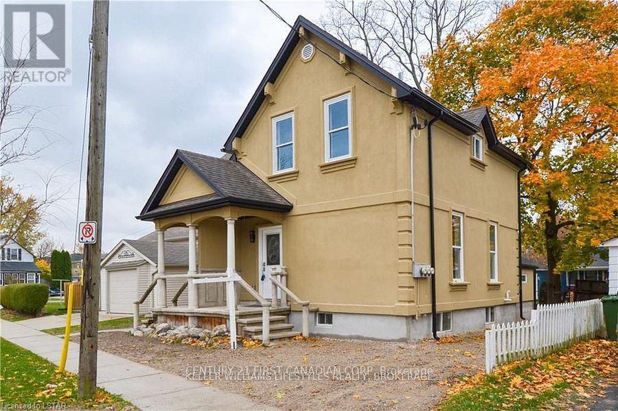 5 Station St in St Thomas, ON - Building Photo