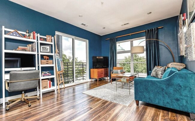 1111 Orren St NE in Washington, DC - Foto de edificio - Building Photo