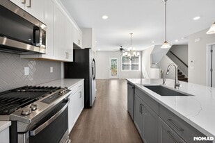 3447 Hidden Valley Cir in Lawrenceville, GA - Building Photo