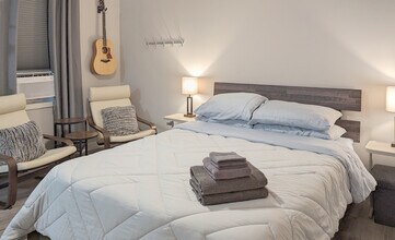 163 Bilmarsan Dr, Unit #2 in Biloxi, MS - Building Photo - Building Photo