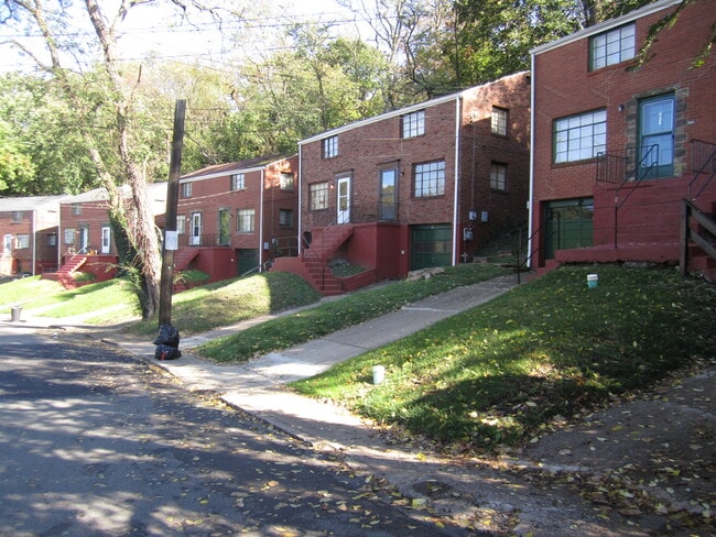 664 Princeton Blvd