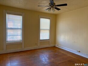 162 Gilbert Ave in New Haven, CT - Building Photo - Building Photo