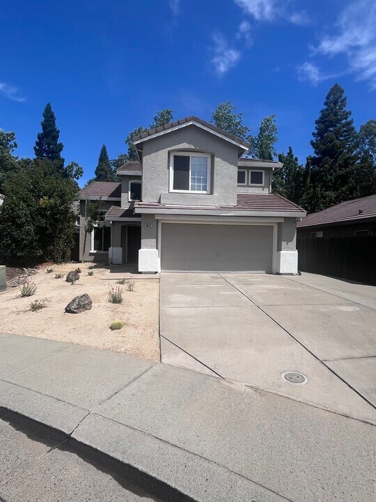 10532 Ragtime Cir in Rancho Cordova, CA - Building Photo