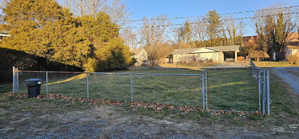 47 Sunny Acres Dr in Etowah, NC - Building Photo - Building Photo