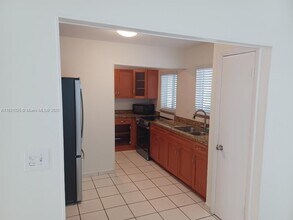 11322 SW 203rd Terrace in Miami, FL - Building Photo - Building Photo