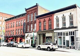 317 W Fayette St in Syracuse, NY - Foto de edificio - Building Photo