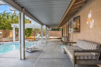 1334 S San Joaquin Dr in Palm Springs, CA - Building Photo - Building Photo