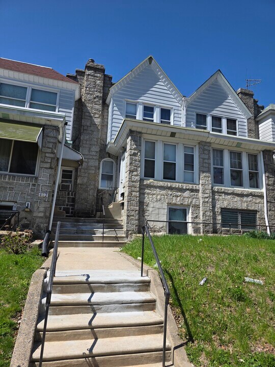 404 N Daggett St, Unit 1 in Philadelphia, PA - Building Photo