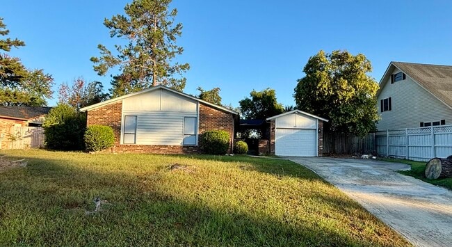 property at 3026 Manchester Dr