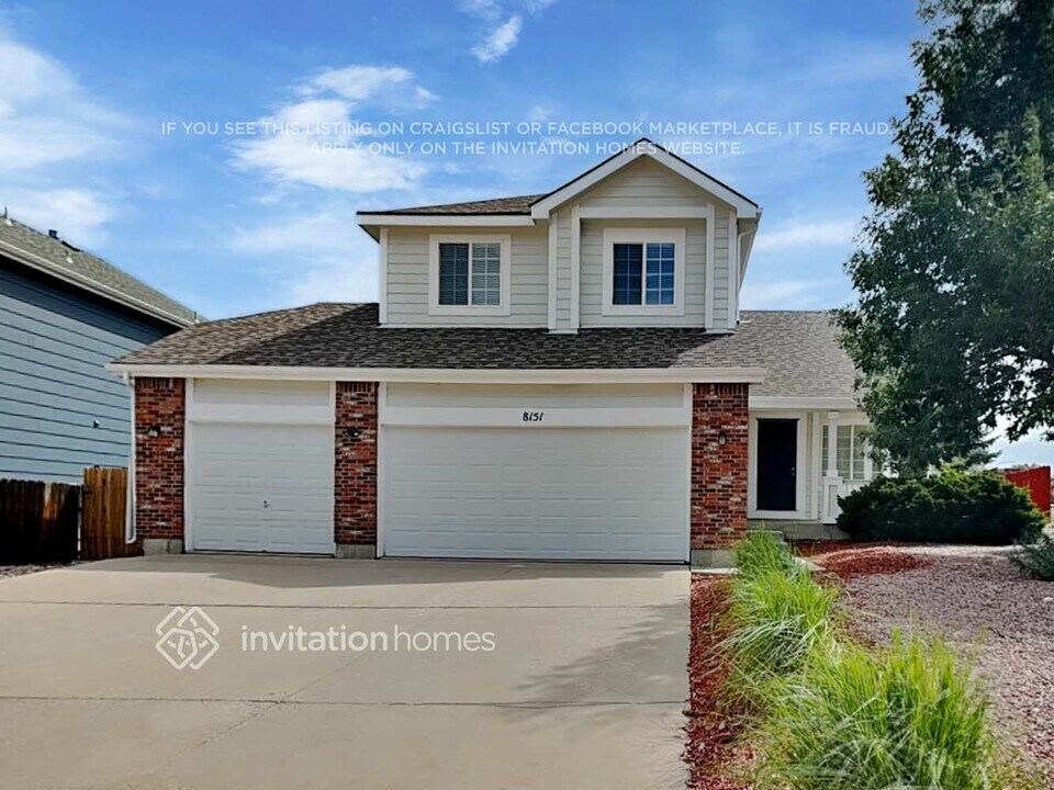 8151 Meadowcrest Dr in Fountain, CO - Building Photo