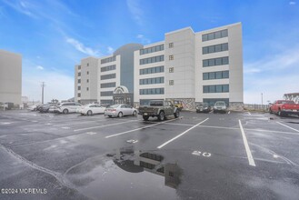 510 Ocean Ave N in Long Branch, NJ - Building Photo - Building Photo