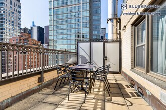 320 E 52nd St in New York, NY - Building Photo - Building Photo