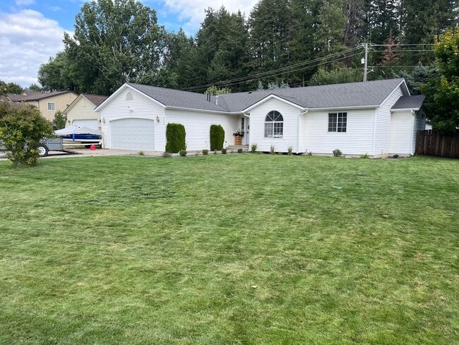 property at 8448 N Parkside Dr