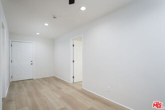 14730 Firmona Ave in Lawndale, CA - Building Photo - Building Photo