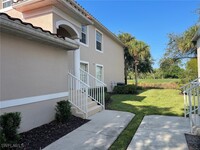 3445 Grand Cypress Dr in Naples, FL - Foto de edificio - Building Photo