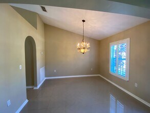 8575 105th Ct in Vero Beach, FL - Building Photo - Building Photo