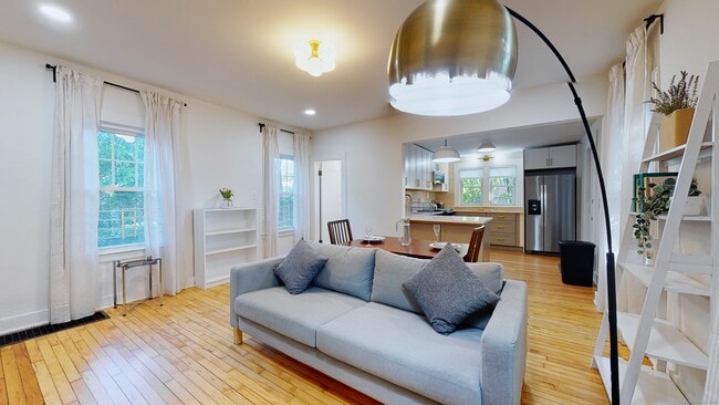 88 1/2 Edwards St in New Haven, CT - Building Photo - Building Photo