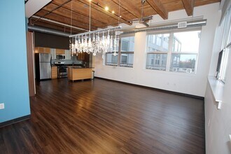 120 Holmes St in Quincy, MA - Building Photo - Building Photo