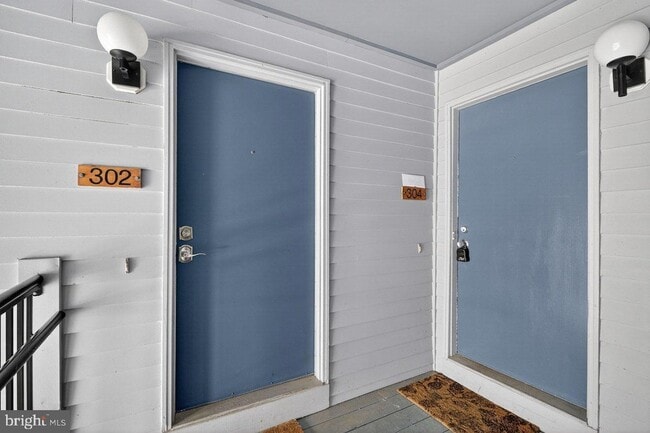 304 Aspen Dr in Plainsboro, NJ - Building Photo - Building Photo