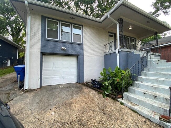 property at 257 Barfield Ave SW